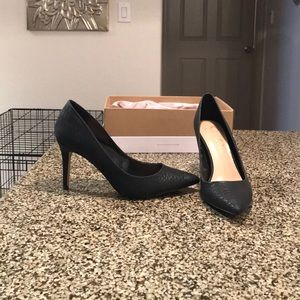 Jessica Simpson faux snake pumps